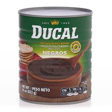 Frijoles negros refritos Ducal de 29 oz
